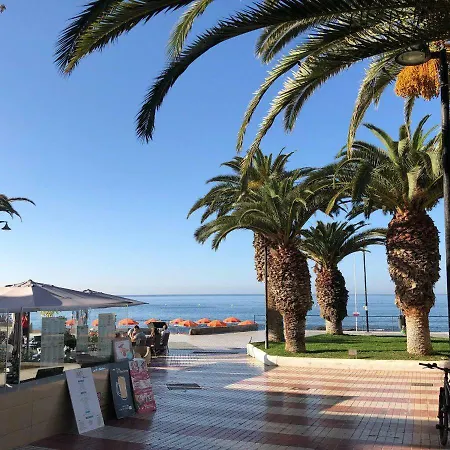 Apartman Los Cristianos Cozy With Every Comfort