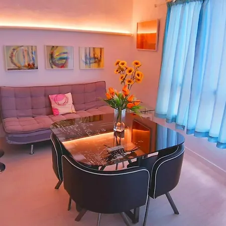 Apartman Los Cristianos Cozy With Every Comfort *