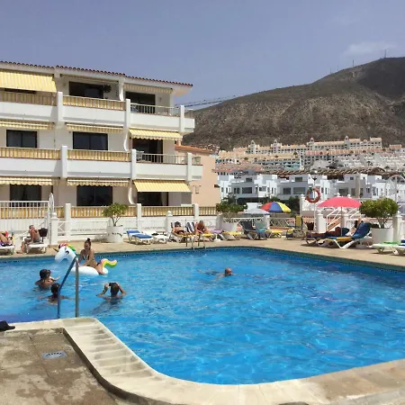 Apartman Los Cristianos Cozy With Every Comfort